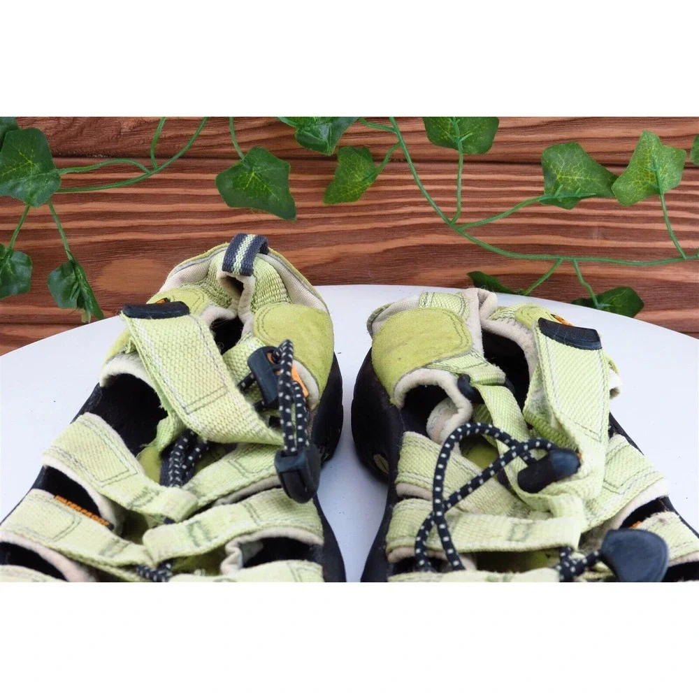 KEEN Youth Boys Shoes Sz 5 M Green‎ Fabric Sport